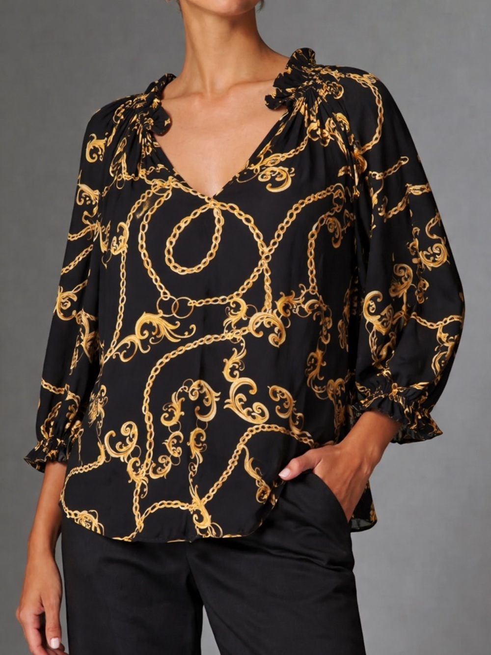 Gilner Ferrar Ellie Blouse in Black w/ Gold Chain Print Viscose Sz XS NWOT
